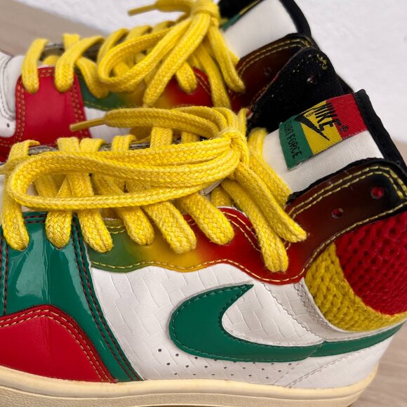 Nike Women’s Court Force High Dunk Rasta Retro Limited Edition  8.5 / RARE FIND! - Picture 15 of 16